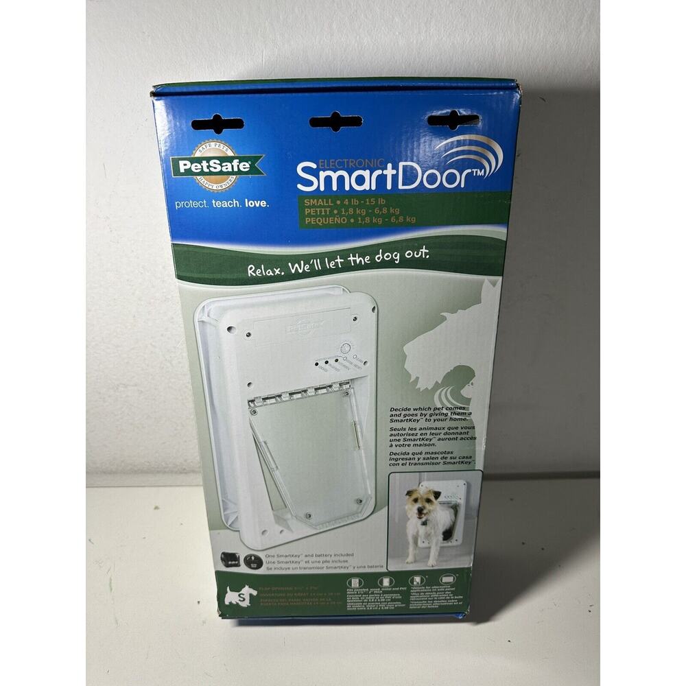 PetSafe Electronic Smart Door For Small Dogs 4 Lb To 15 Lb